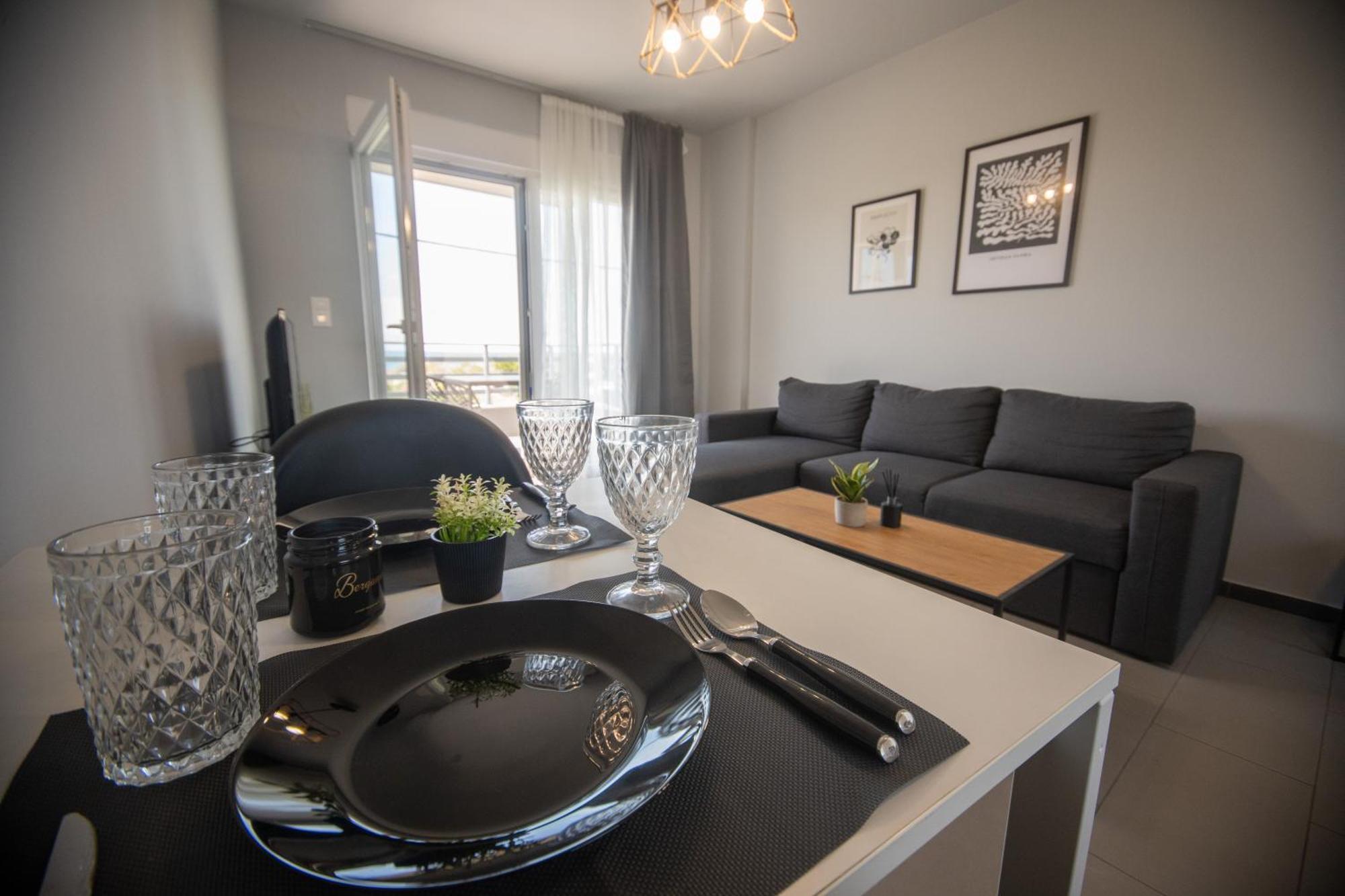 Relax Apartments Alexandroupolis Buitenkant foto