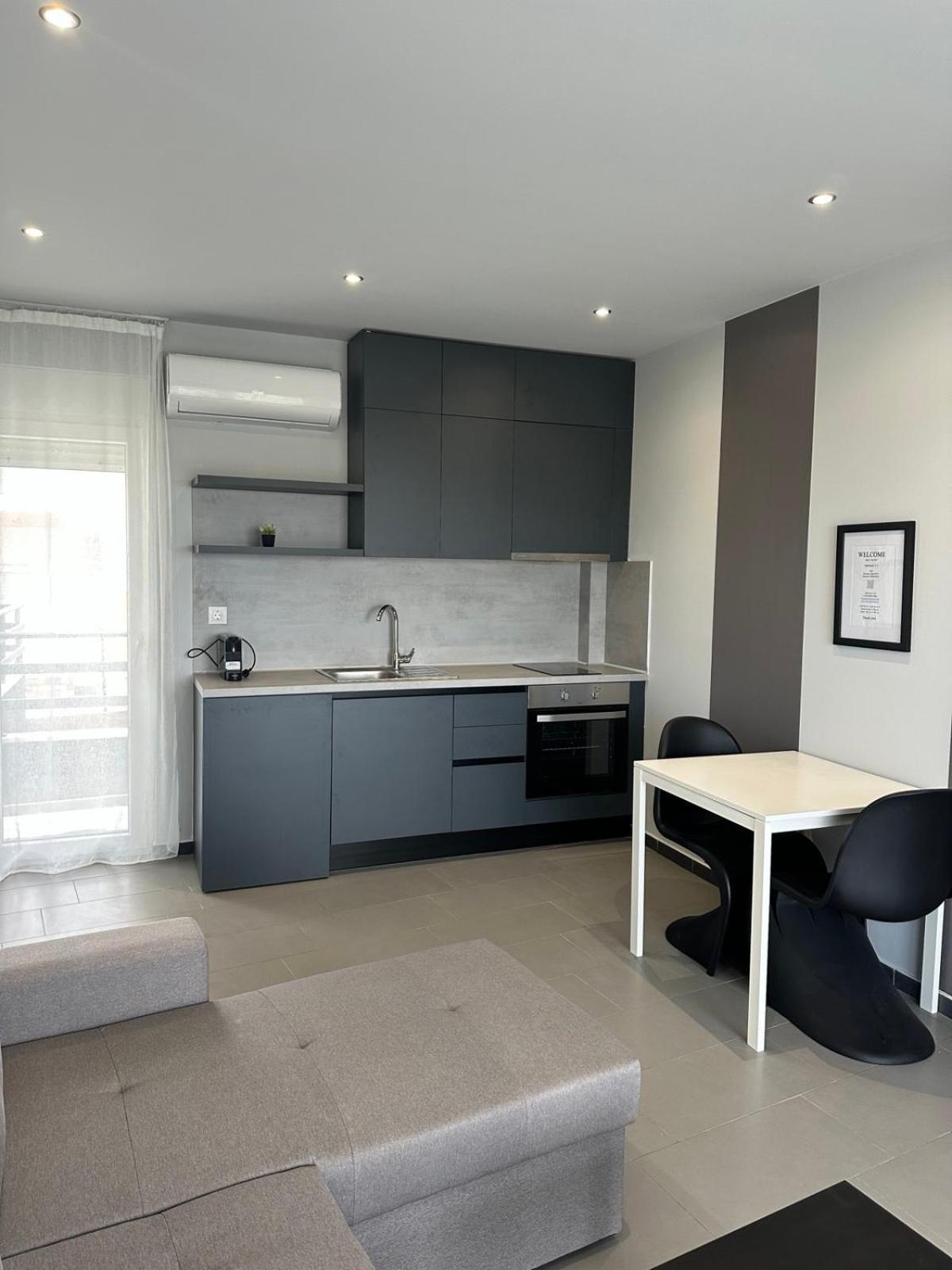 Relax Apartments Alexandroupolis Buitenkant foto